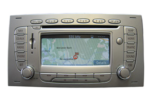 Ford Kuga - SD Karten Navigation  Reparatur